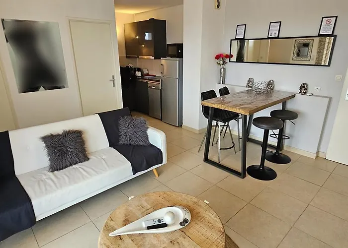 Cap D'agde Village Naturiste Natura Double Avec Separee *